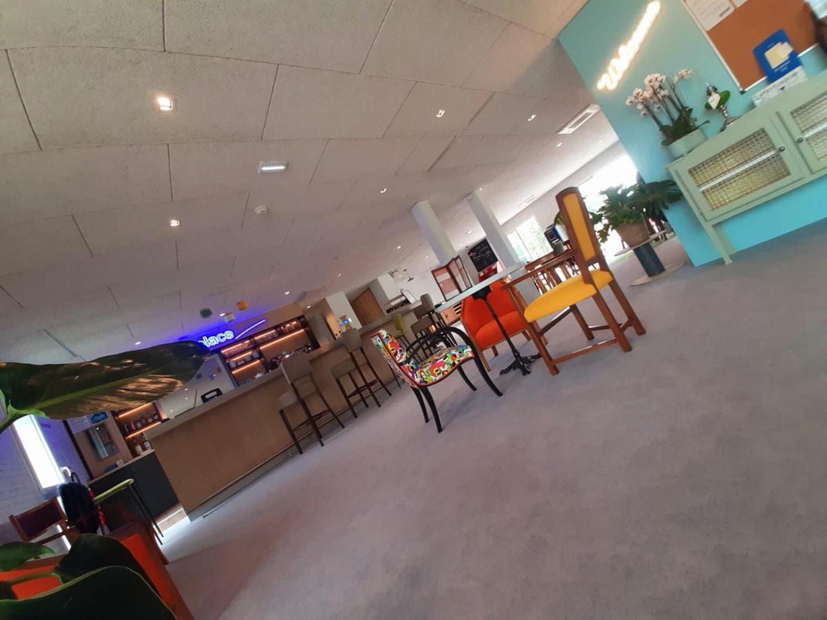 Greet Hotel Castets Coeur Des Landes Exterior photo