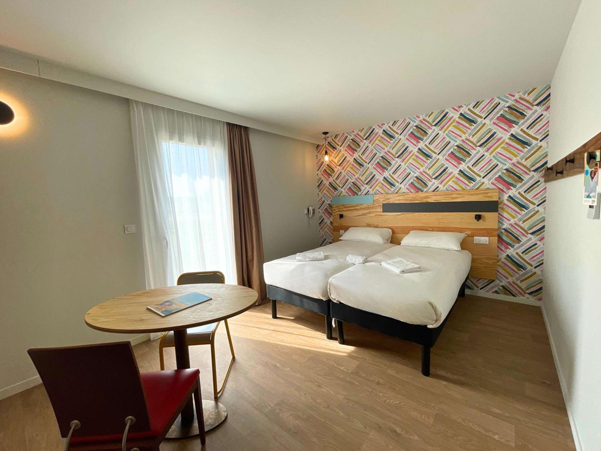 Greet Hotel Castets Coeur Des Landes Exterior photo